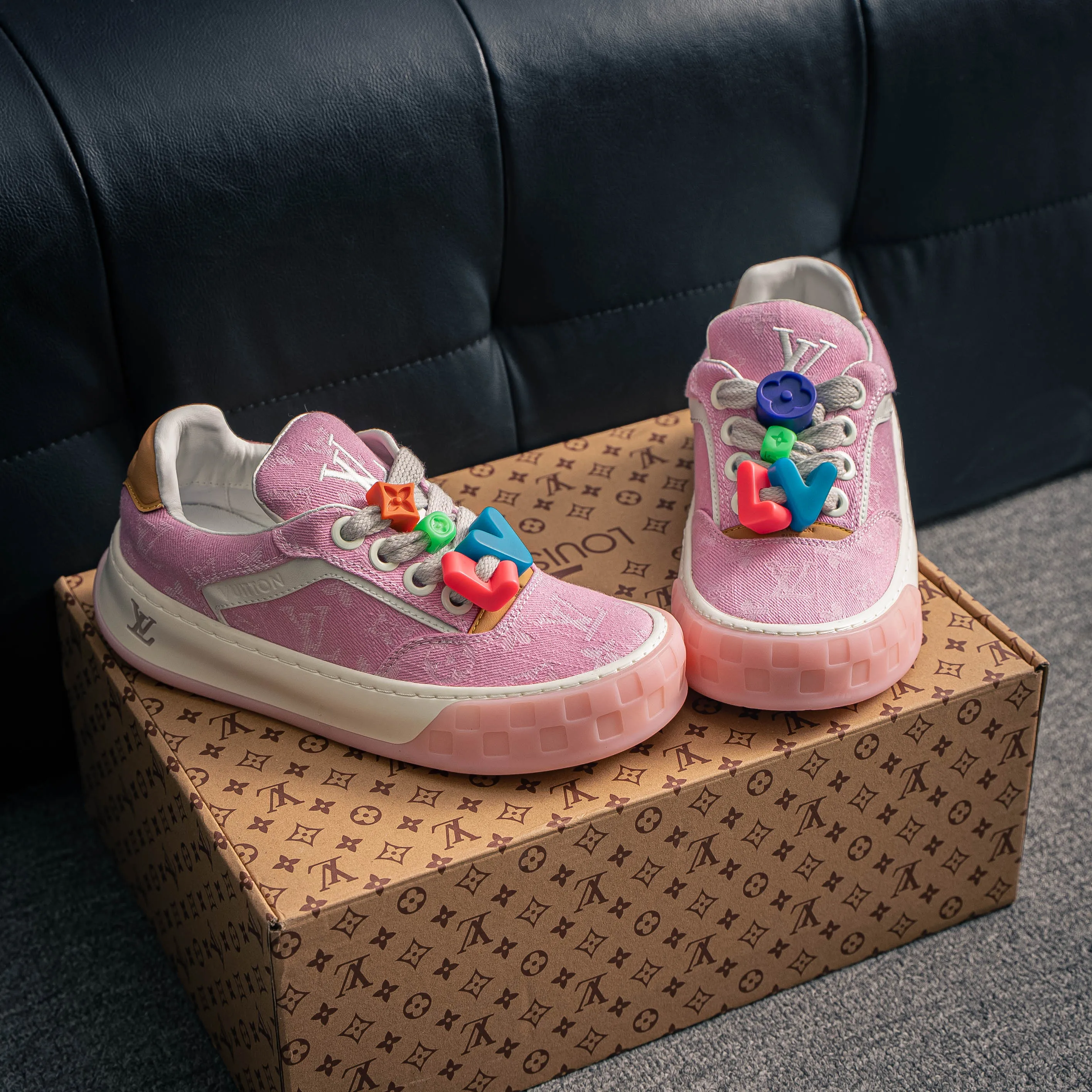 # Premium -- LOUIS VUITTON Tilted Series｜2026 LV Tilted Low Sneakers Series Low-Top Retro